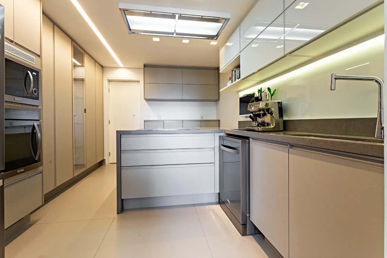 cobertura-com-linda-vista-e-projetada-por-joao-armentano-18115-11