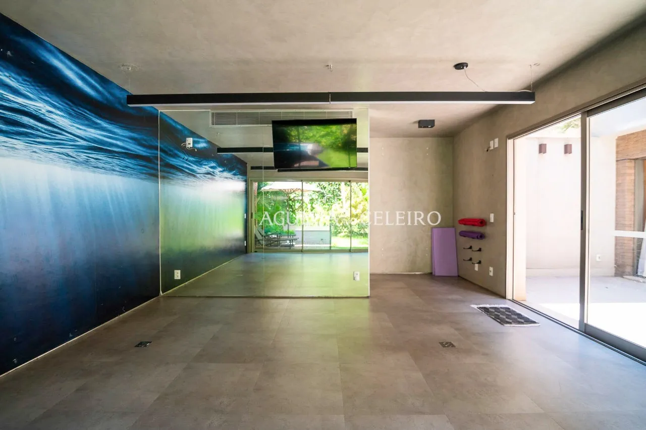 Casa deslumbrante à venda no Alto de Pinheiros. – 18024