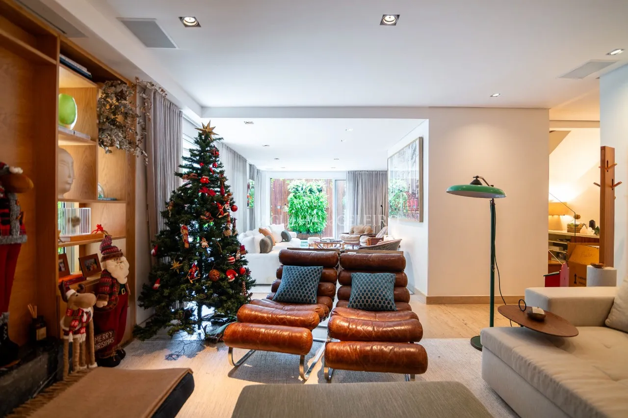 Casa de condomínio espetacular na Vila Madalena – 18048