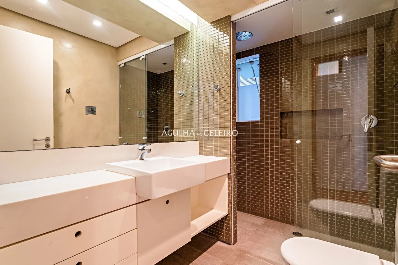 Apartamento na Vila Nova Conceição com 3 suítes à venda – 18095