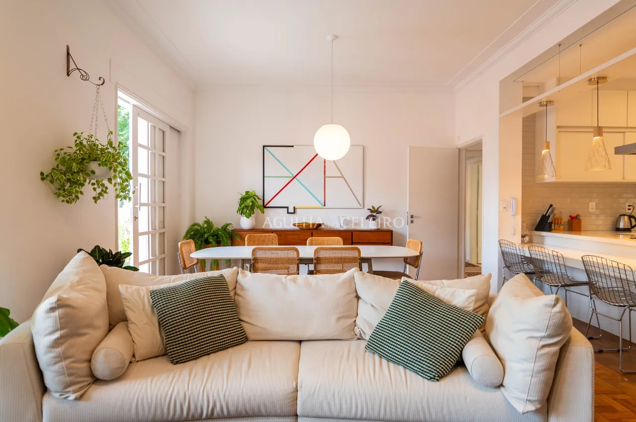 Apartamento super charmoso em localização privilegiada – 18097