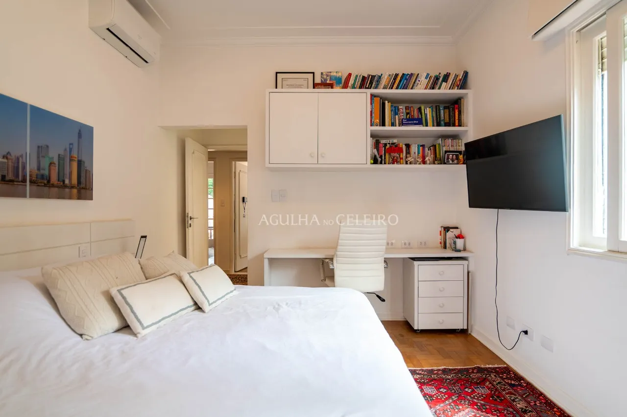 Apartamento super charmoso em localização privilegiada – 18097