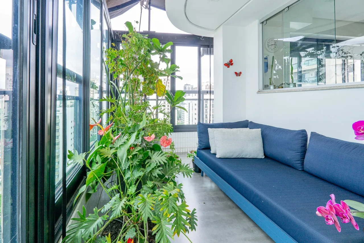 Cobertura linda para venda em Moema. – 18152