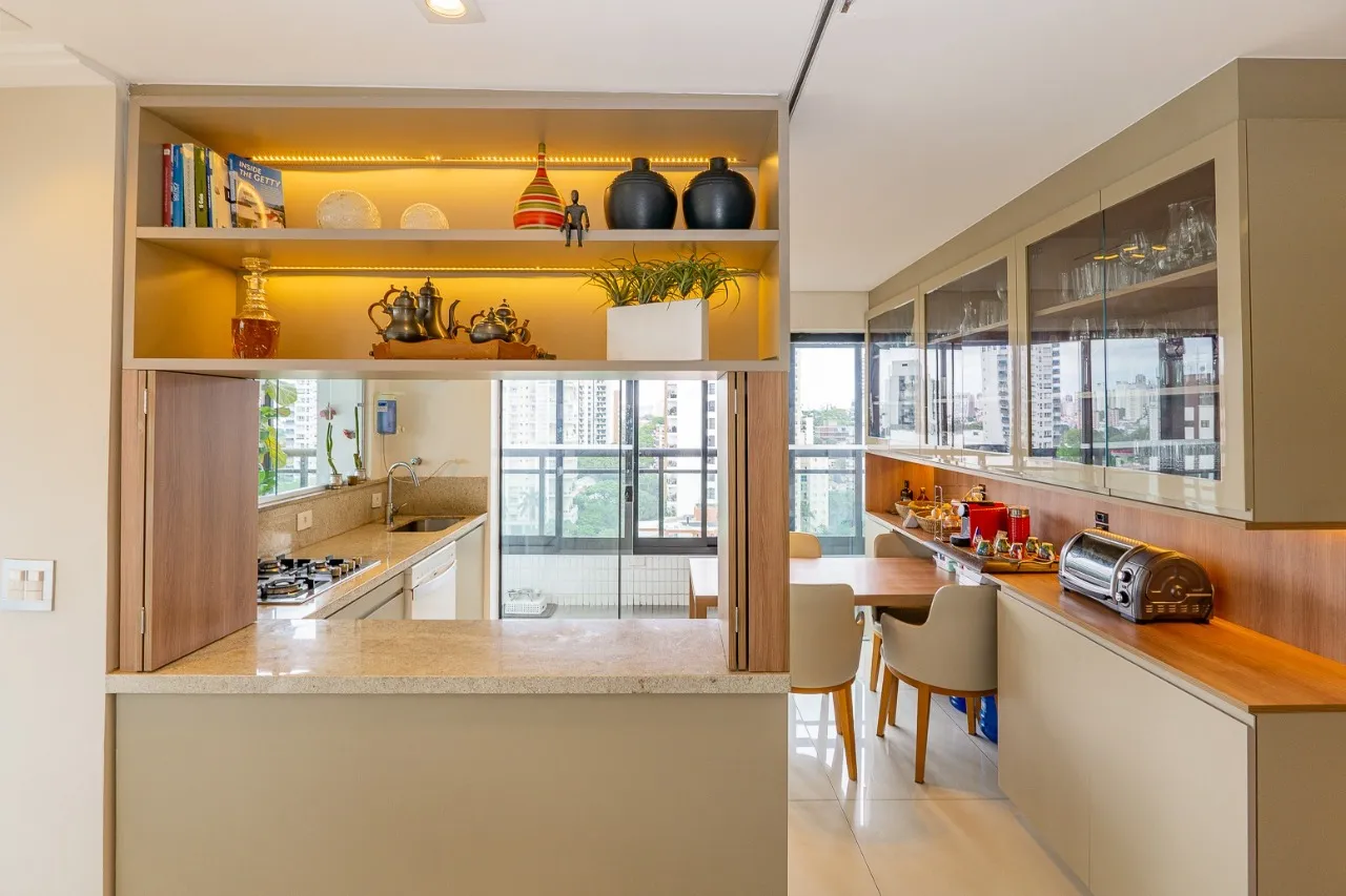 Cobertura linda para venda em Moema. – 18152