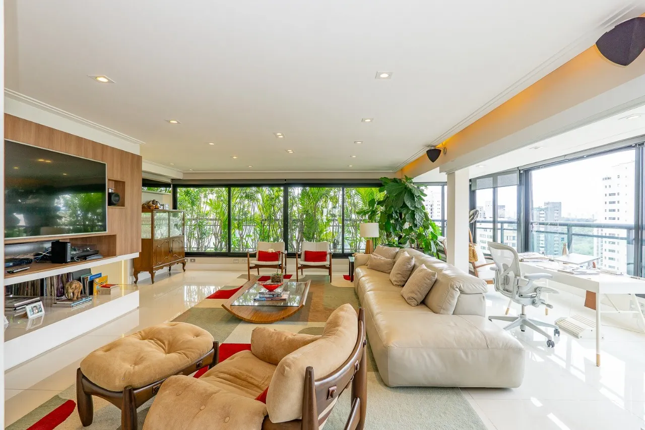 Cobertura linda para venda em Moema. – 18152