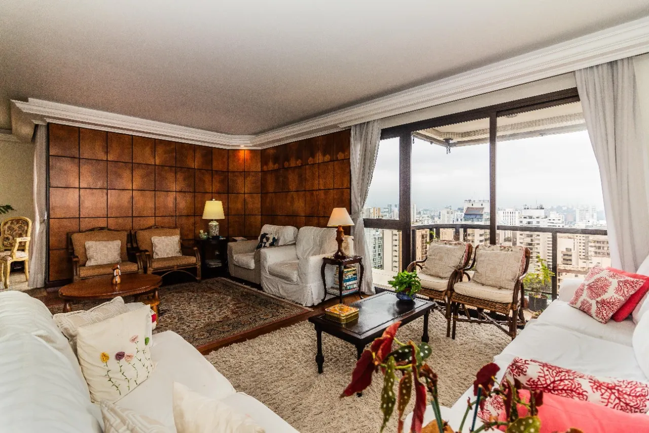 Apartamento com 4 dormitórios à venda em Perdizes. – 18234