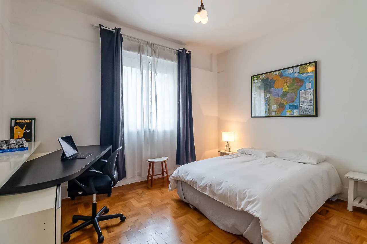 Apartamento reformado, com bastante iluminação natural, em um Lindenberg no miolo dos Jardins. – 18260 - IMG_7578-HDR