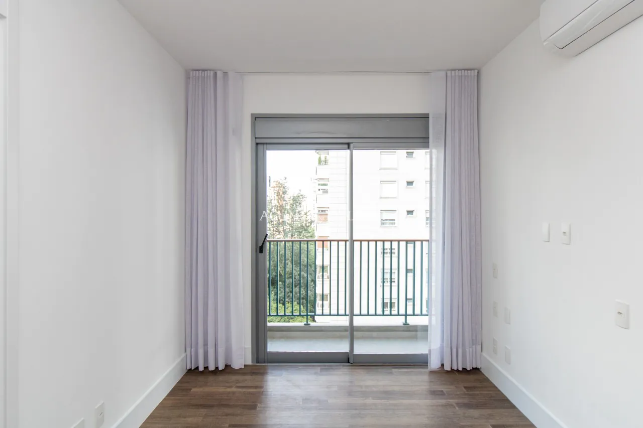 Apartamento à venda em Moema. – 8792