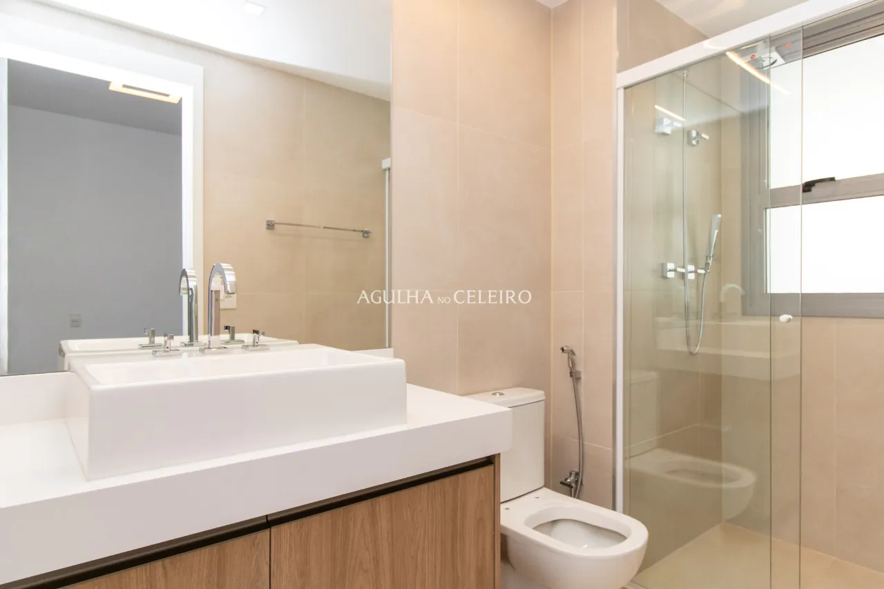 Apartamento à venda em Moema. – 8792