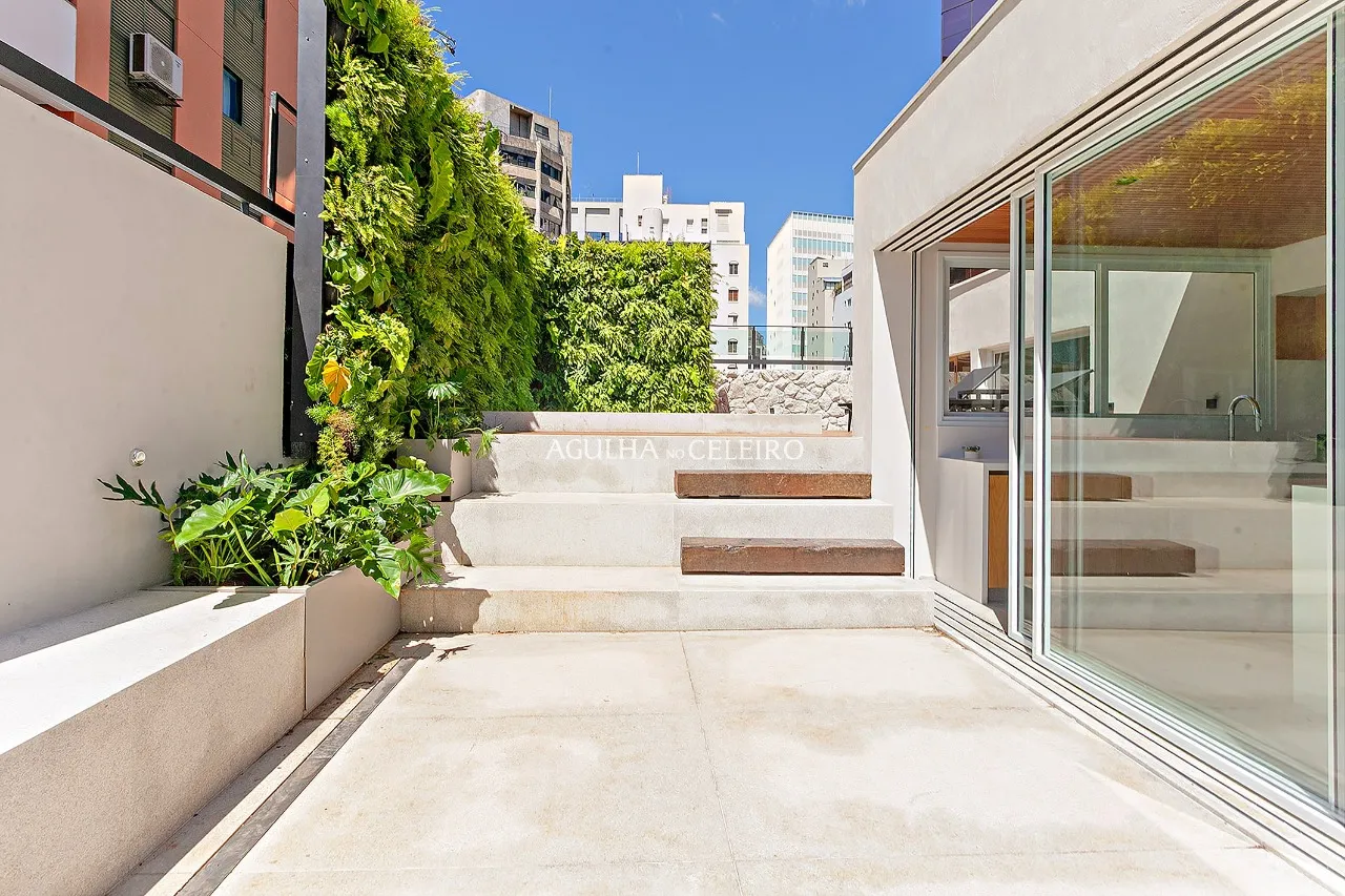 Um oásis divino na região mais desejada do Itaim Bibi. – 9341