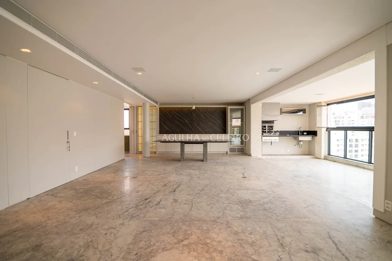 Reforma impecável no Jardim Paulista com sacada gourmet! – AP2308