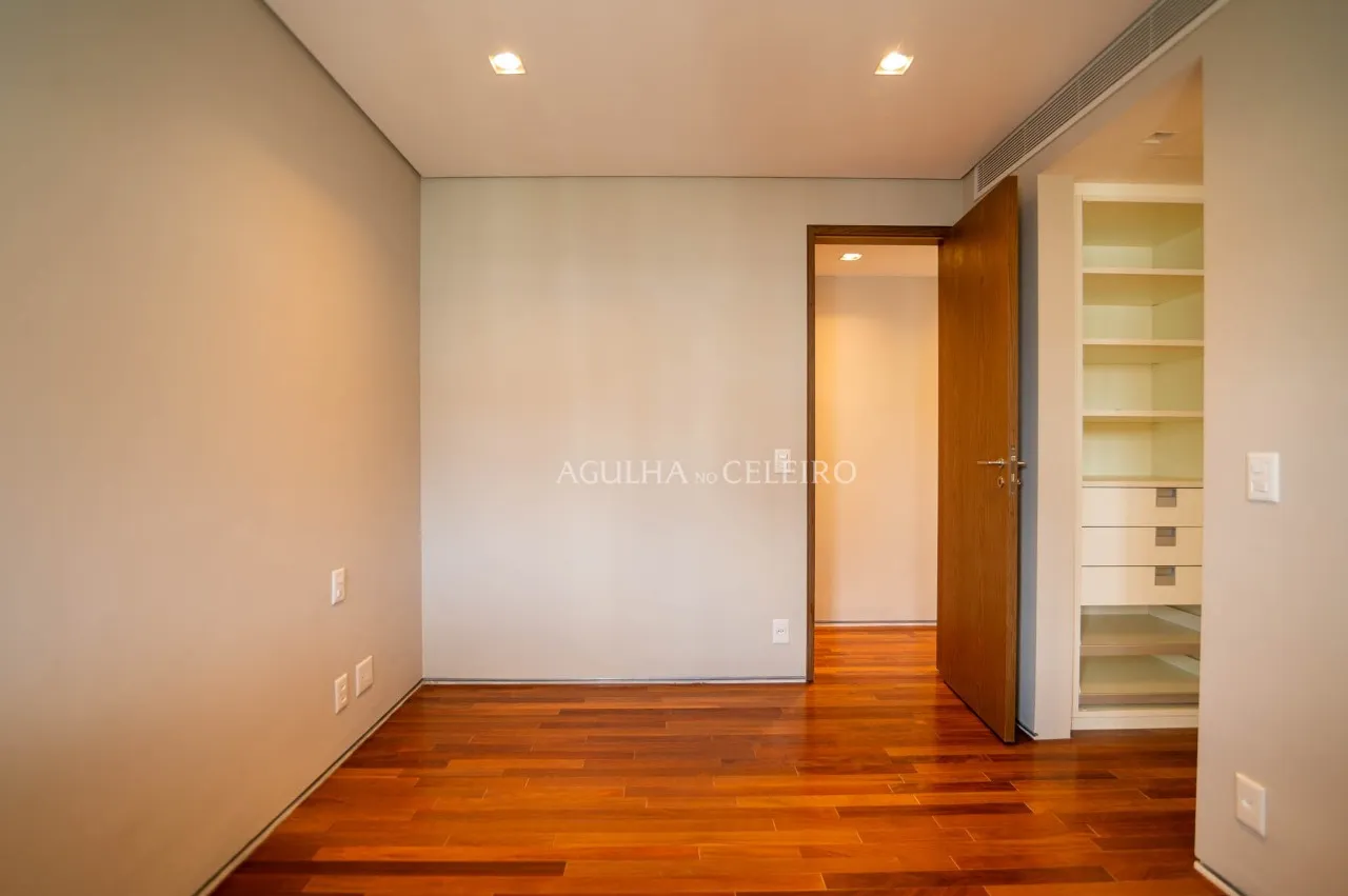 Reforma impecável no Jardim Paulista com sacada gourmet! – AP2308