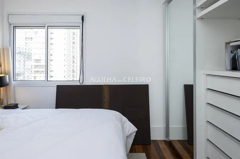 Venda/Campo Belo: colírio do bairro com vista eterna! – AP6236