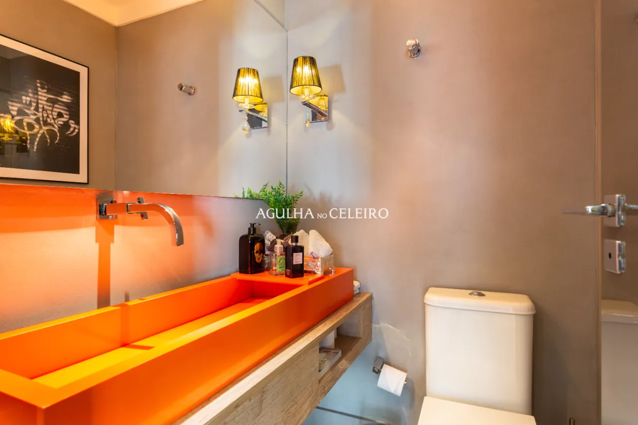 Apartamento duplex impecável pronto para morar em excelente localização. – AP7425