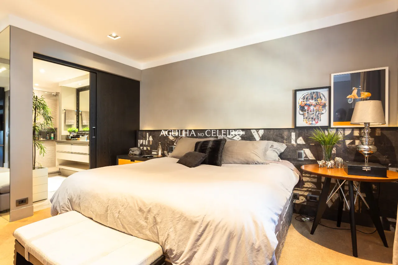 Apartamento duplex impecável pronto para morar em excelente localização. – AP7425