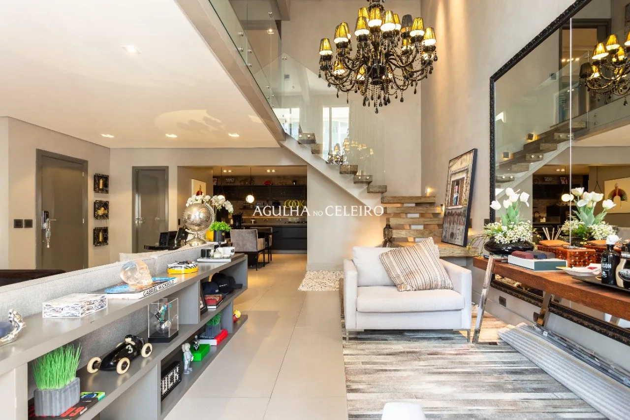 Apartamento duplex impecável pronto para morar em excelente localização. – AP7425