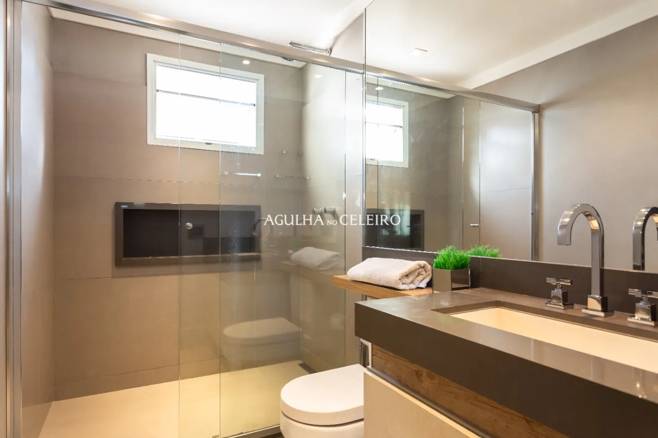 Apartamento duplex impecável pronto para morar em excelente localização. – AP7425