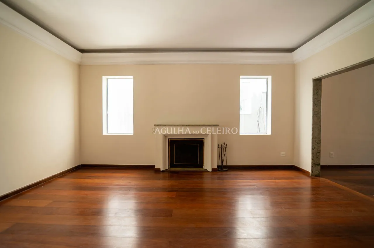 Casa ampla no Jardim Paulista. – CA0846