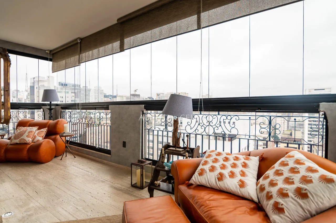 Cobertura deslumbrante em prédio cobiçado, no miolo do Jardim América. – CO0835