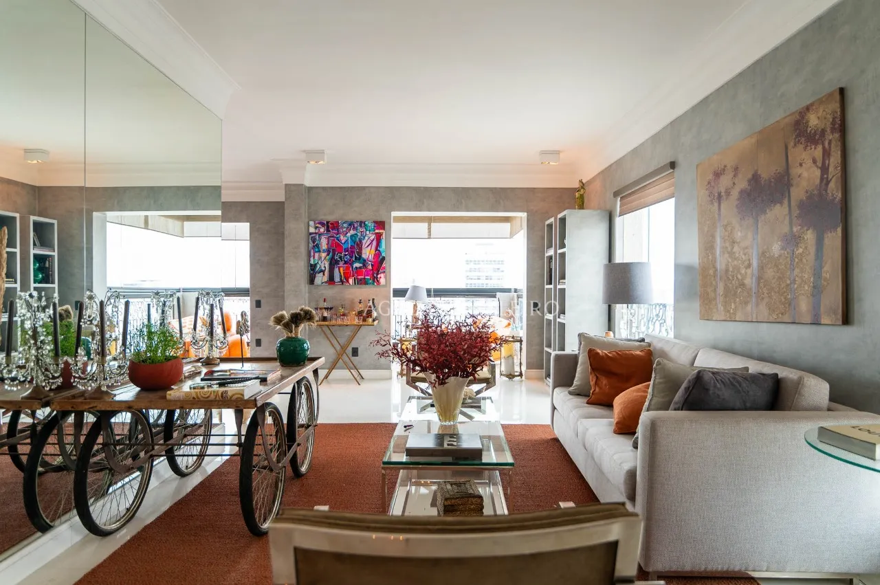 Cobertura deslumbrante em prédio cobiçado, no miolo do Jardim América. – CO0835