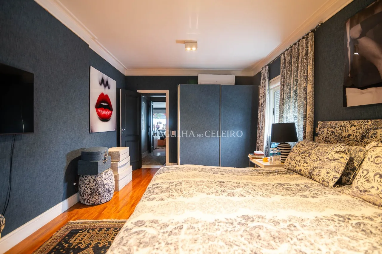 Cobertura deslumbrante em prédio cobiçado, no miolo do Jardim América. – CO0835