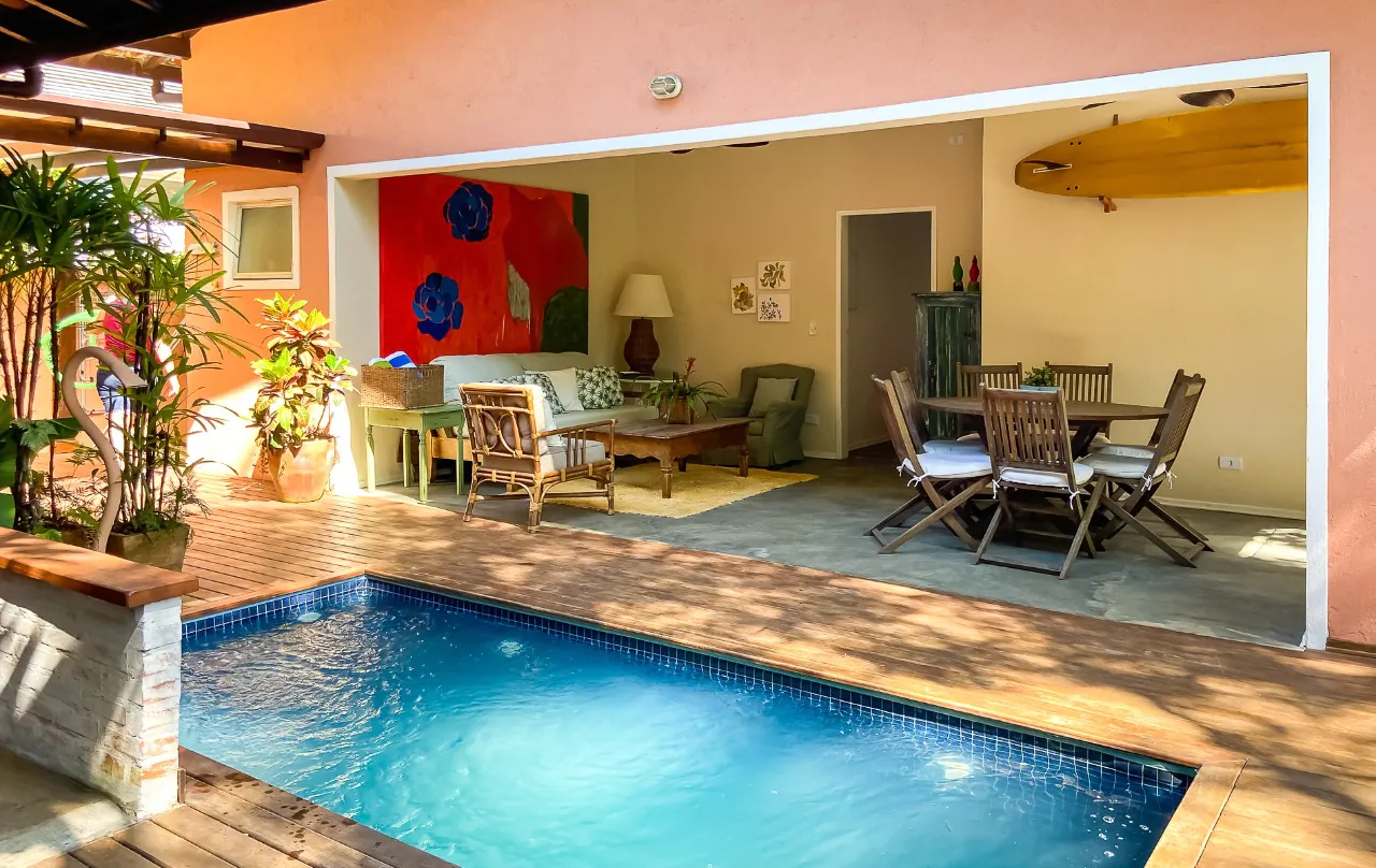 para-acordar-com-o-som-das-ondas-casa-super-charmosa-em-condominio-pe-na-areia-na-praia-da-baleia-18231-2