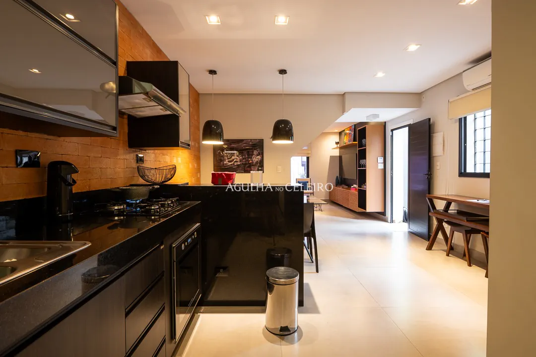 casa-em-vila-encantadora-a-venda-no-itaim-bibi-18131-5