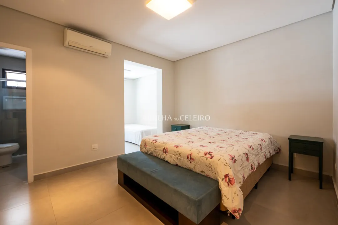 casa-em-vila-encantadora-a-venda-no-itaim-bibi-18131-8