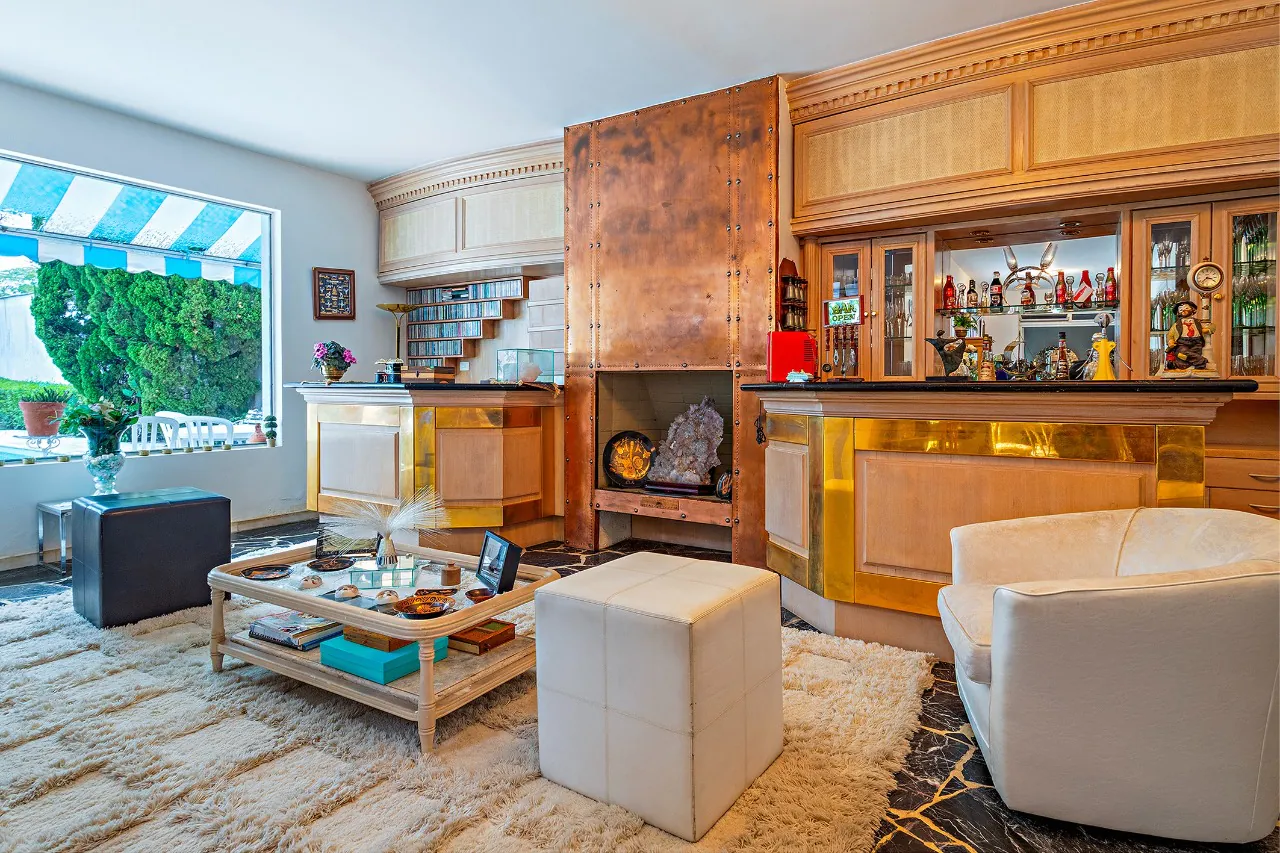 casa-terrea-com-amplo-jardim-e-espaco-gourmet-em-rua-tranquila-18420-8