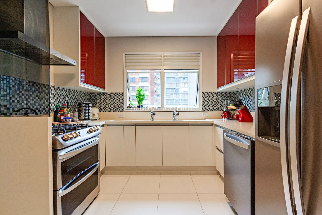 conforto-e-privacidade-em-localizacao-privilegiada-a-venda-em-moema-17835-6