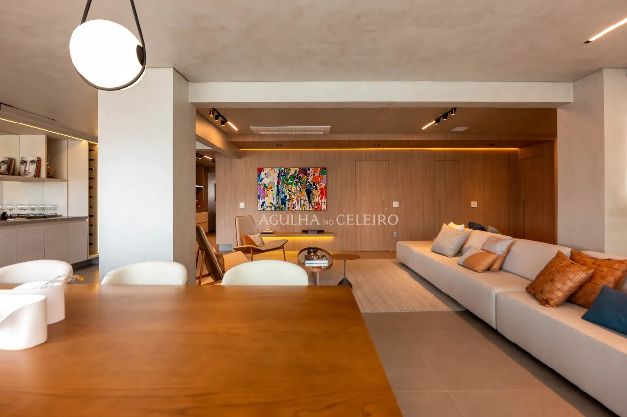 Apartamento maravilhoso com varanda gourmet à venda em Moema – 15575