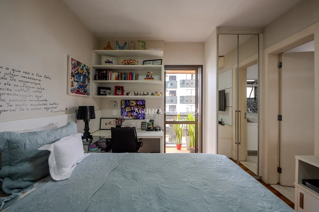 Apartamento reformado à venda no Itaim Bibi – 18277