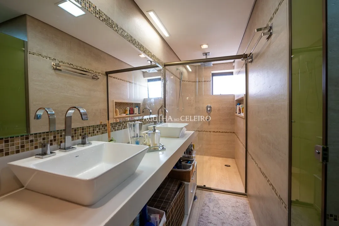 Apartamento reformado à venda no Itaim Bibi – 18277