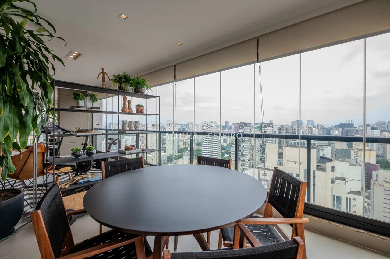 Cobertura incrível a venda em Moema – 18280