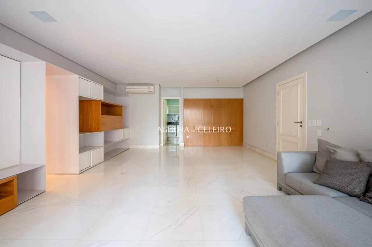 Apartamento à venda em prédio com Lazer no Jardim América. – 18297