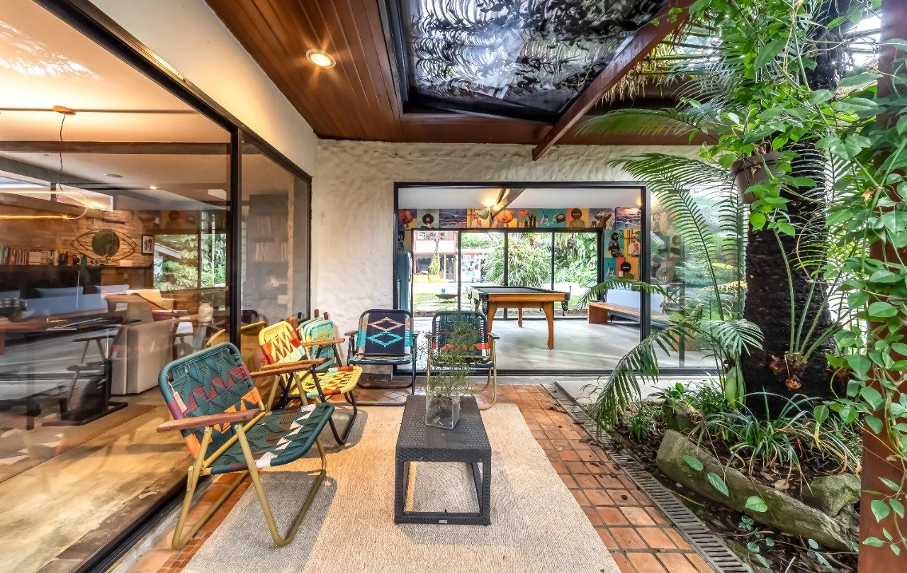 Casa em Alto de Pinheiros perfeita para relaxar e receber amigos, com terreno generoso e muito verde – 18352 - IMG_0021