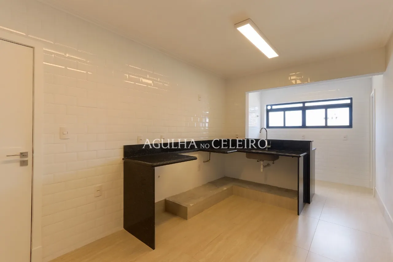 Cobertura reformada à venda em Perdizes. – 18363