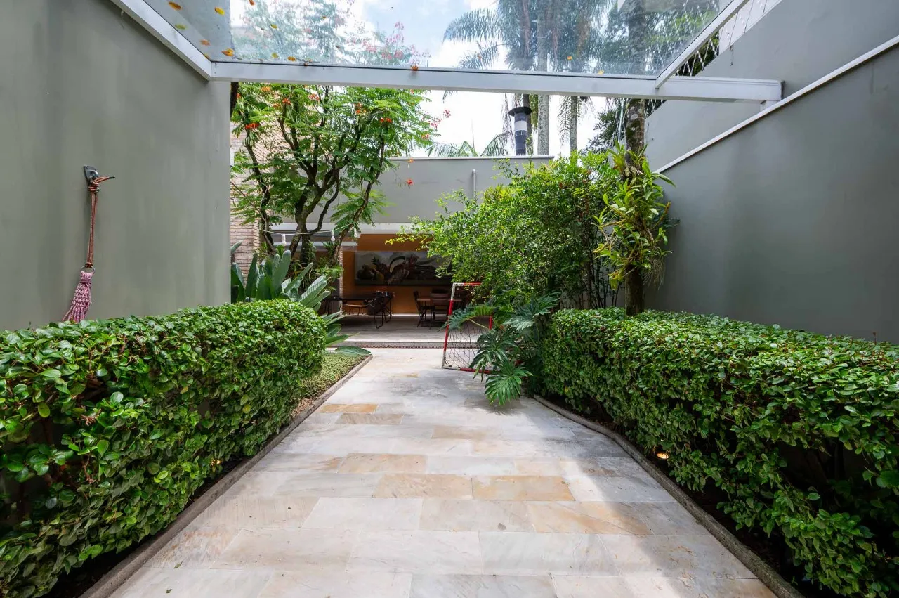 Casa encantadora à venda no Jardim Lusitânia – 18429