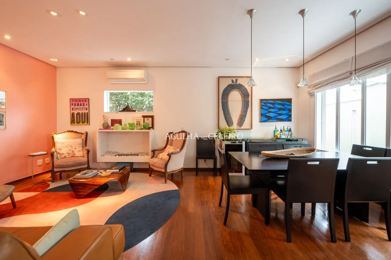 Casa encantadora à venda no Jardim Lusitânia – 18429