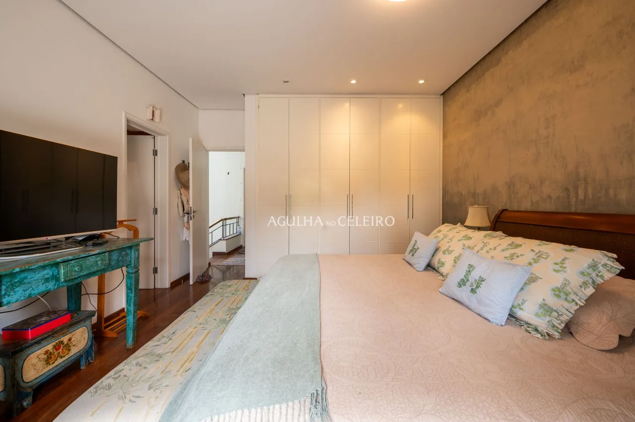 Casa encantadora à venda no Jardim Lusitânia – 18429