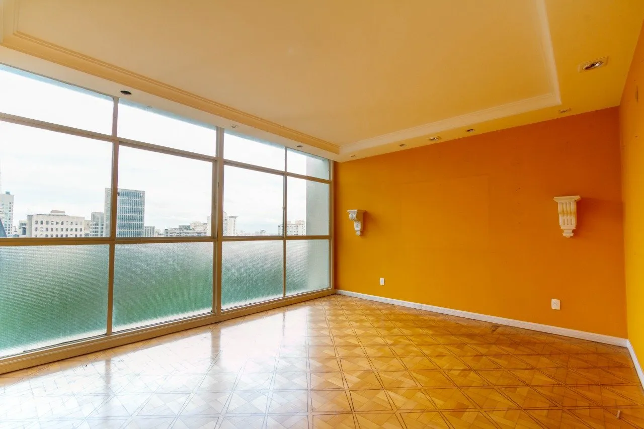 Apartamento para deixar do seu jeito à venda no Jardim América. – 19554