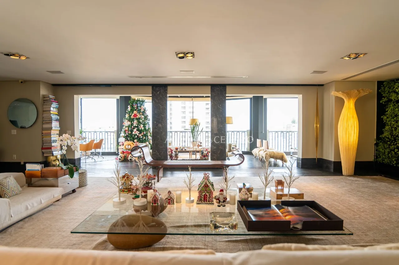 Triplex Singular à venda na Vila Nova Conceição – 8812