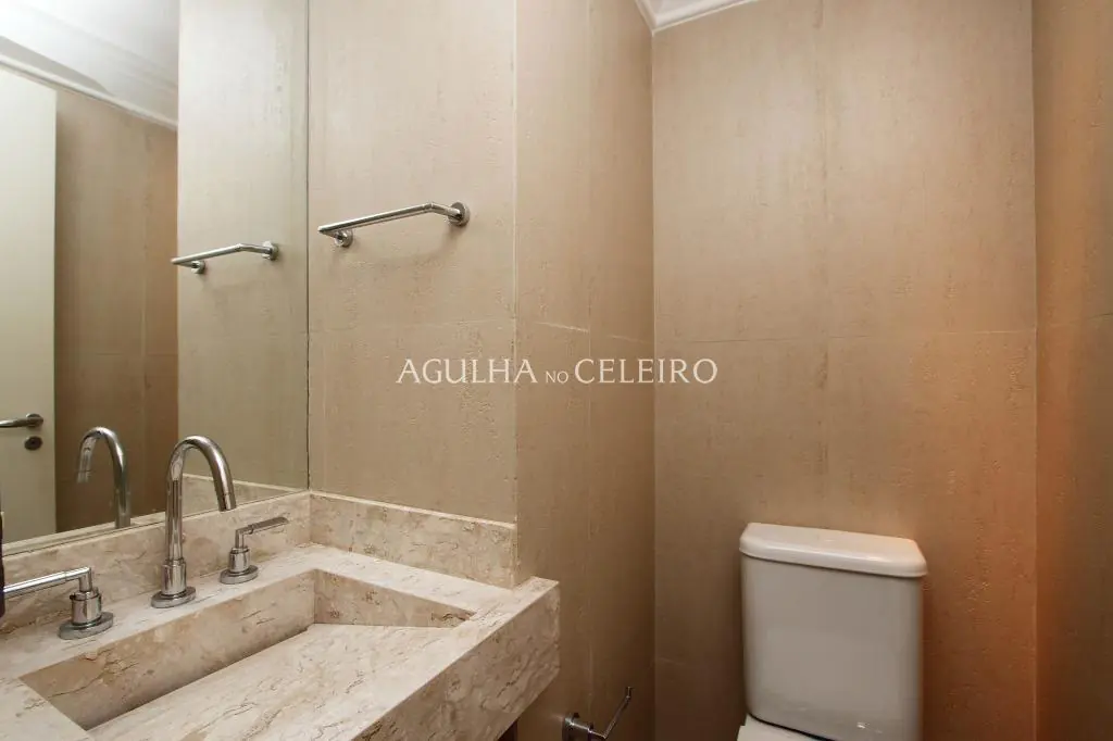 Apartamento à venda em prédio cobiçado do Jardim America. – AP7428