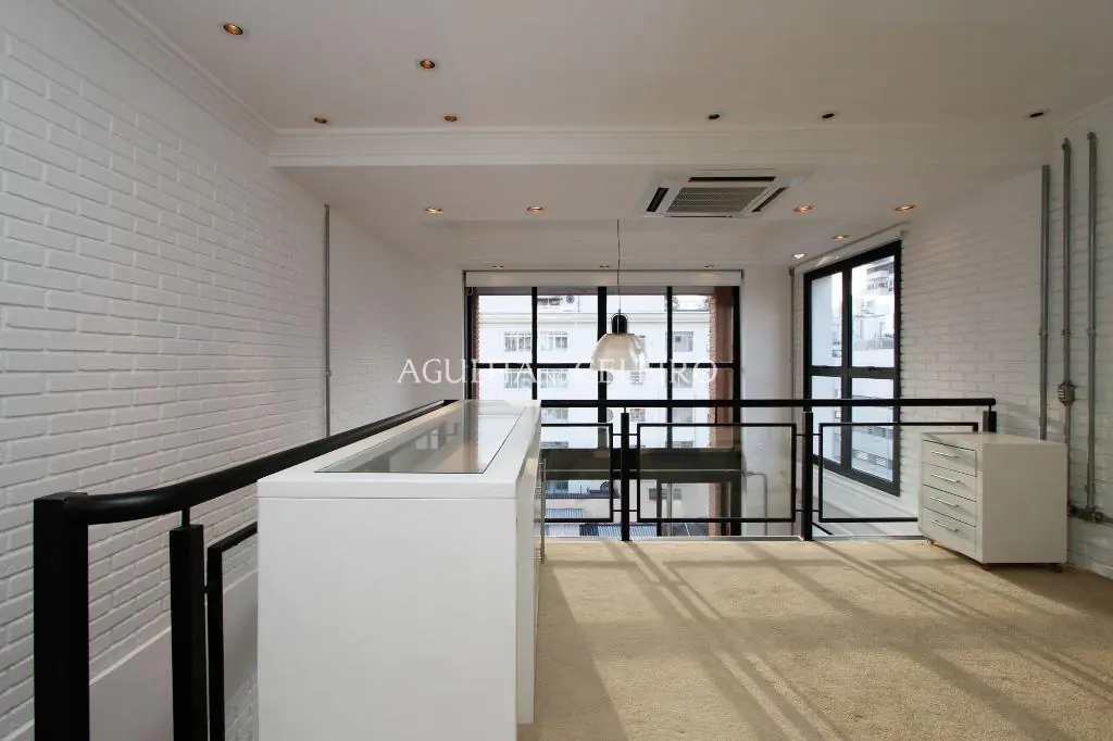 Apartamento à venda em prédio cobiçado do Jardim America. – AP7428