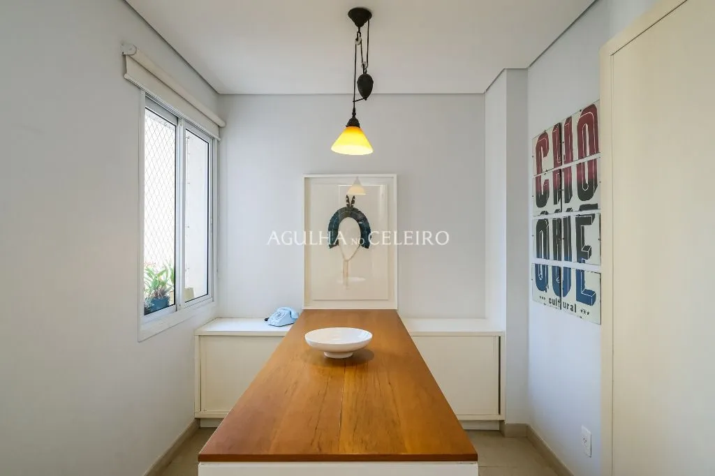 Lazer completo em duplex imperdível totalmente reformado à venda em Pinheiros. – AP7577