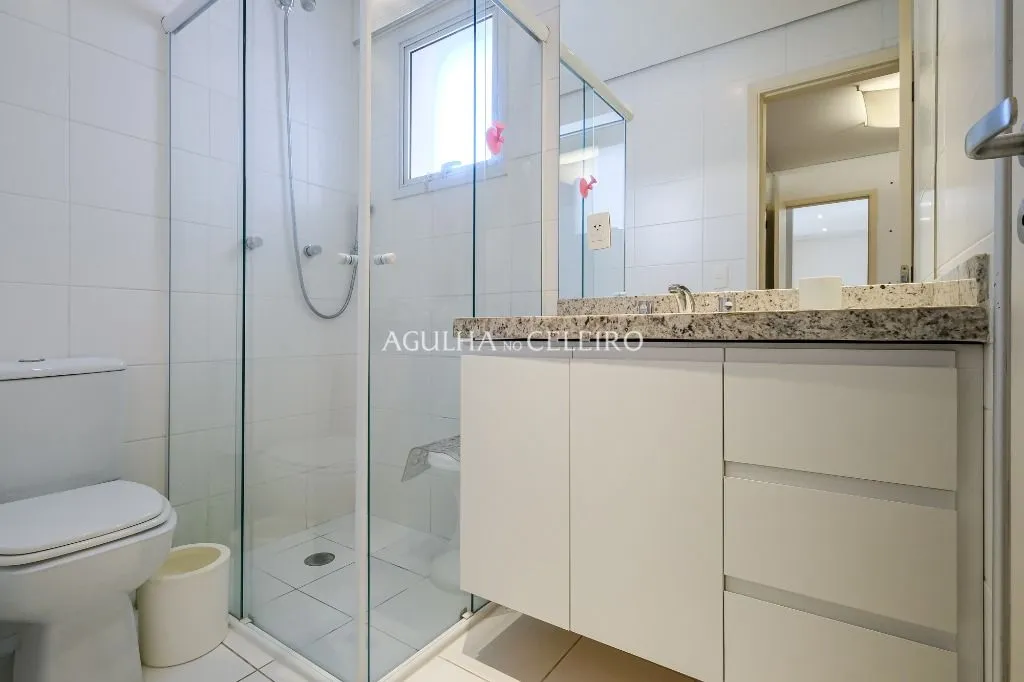 Lazer completo em duplex imperdível totalmente reformado à venda em Pinheiros. – AP7577