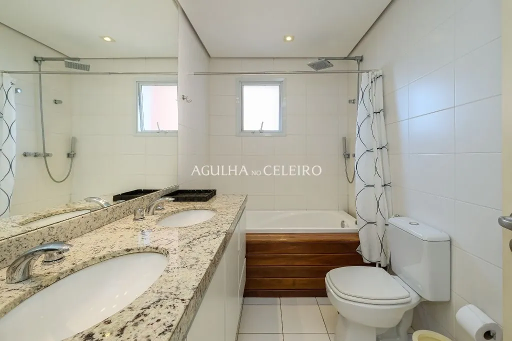 Lazer completo em duplex imperdível totalmente reformado à venda em Pinheiros. – AP7577