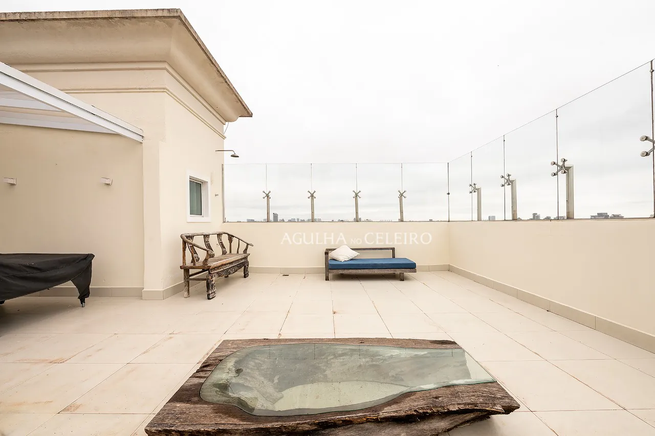 Cobertura duplex com terraço bárbaro à venda no Jardim America. – CO0078