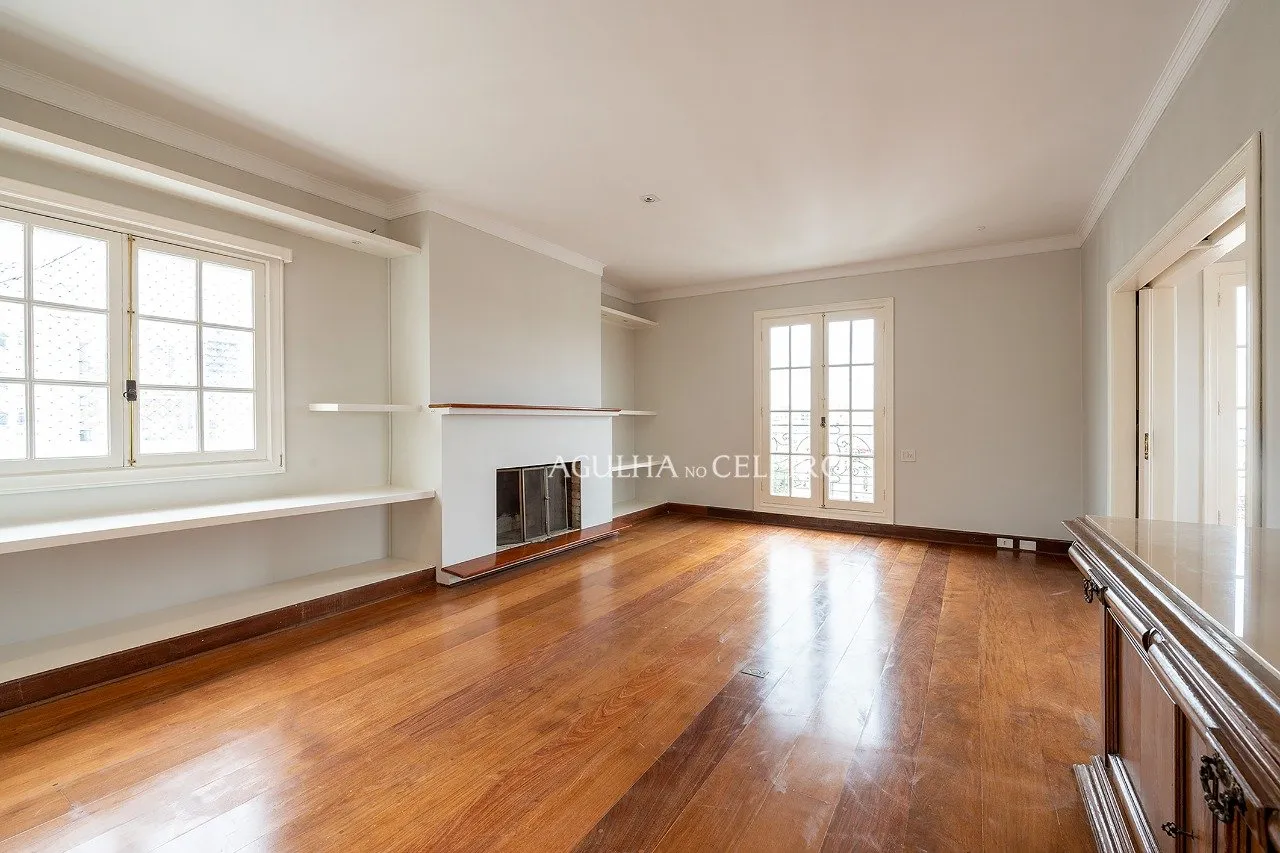 Cobertura duplex com terraço bárbaro à venda no Jardim America. – CO0078