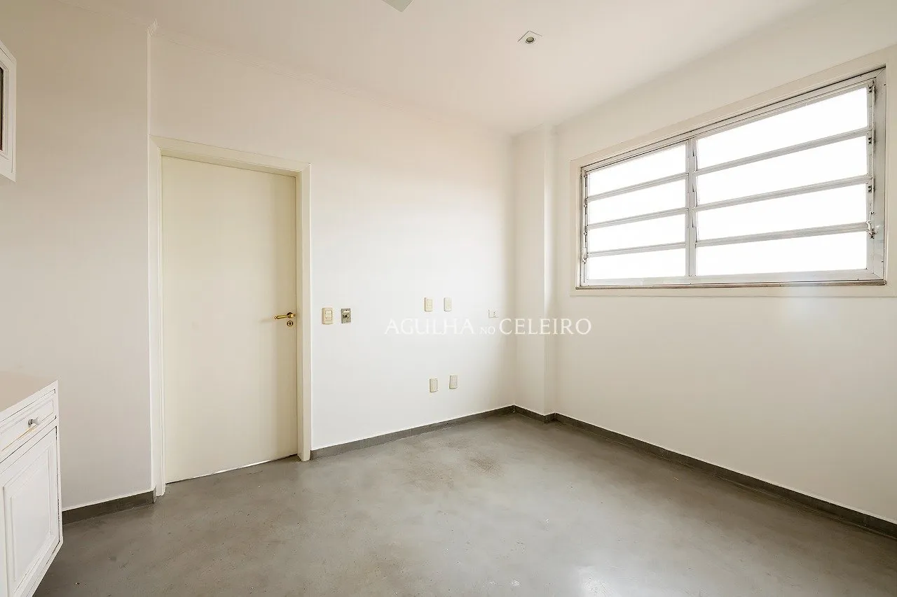 Cobertura duplex com terraço bárbaro à venda no Jardim America. – CO0078